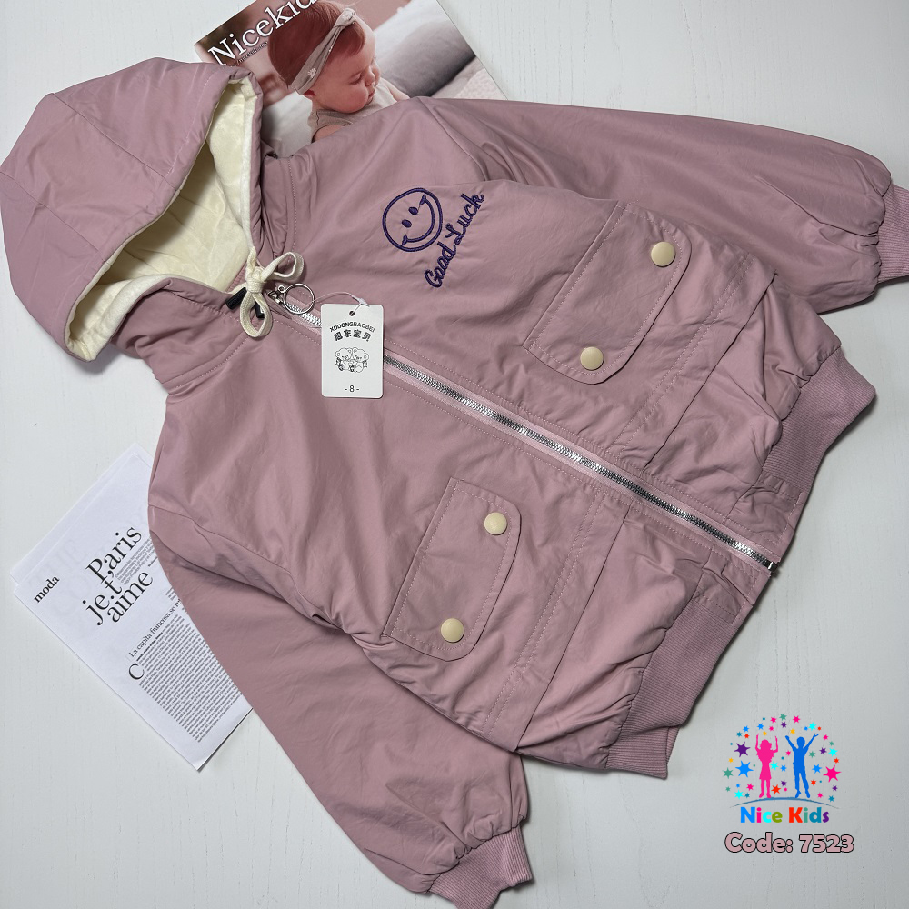 تصویر شماره 1 از کاپشن اسپورت صورتی سینه و پشت استیکر Good Luck