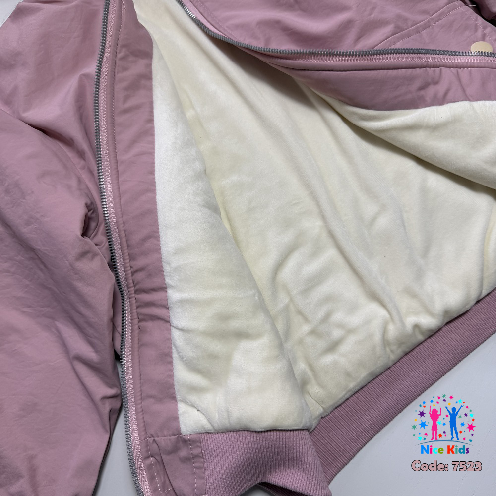 تصویر شماره 3 از کاپشن اسپورت صورتی سینه و پشت استیکر Good Luck