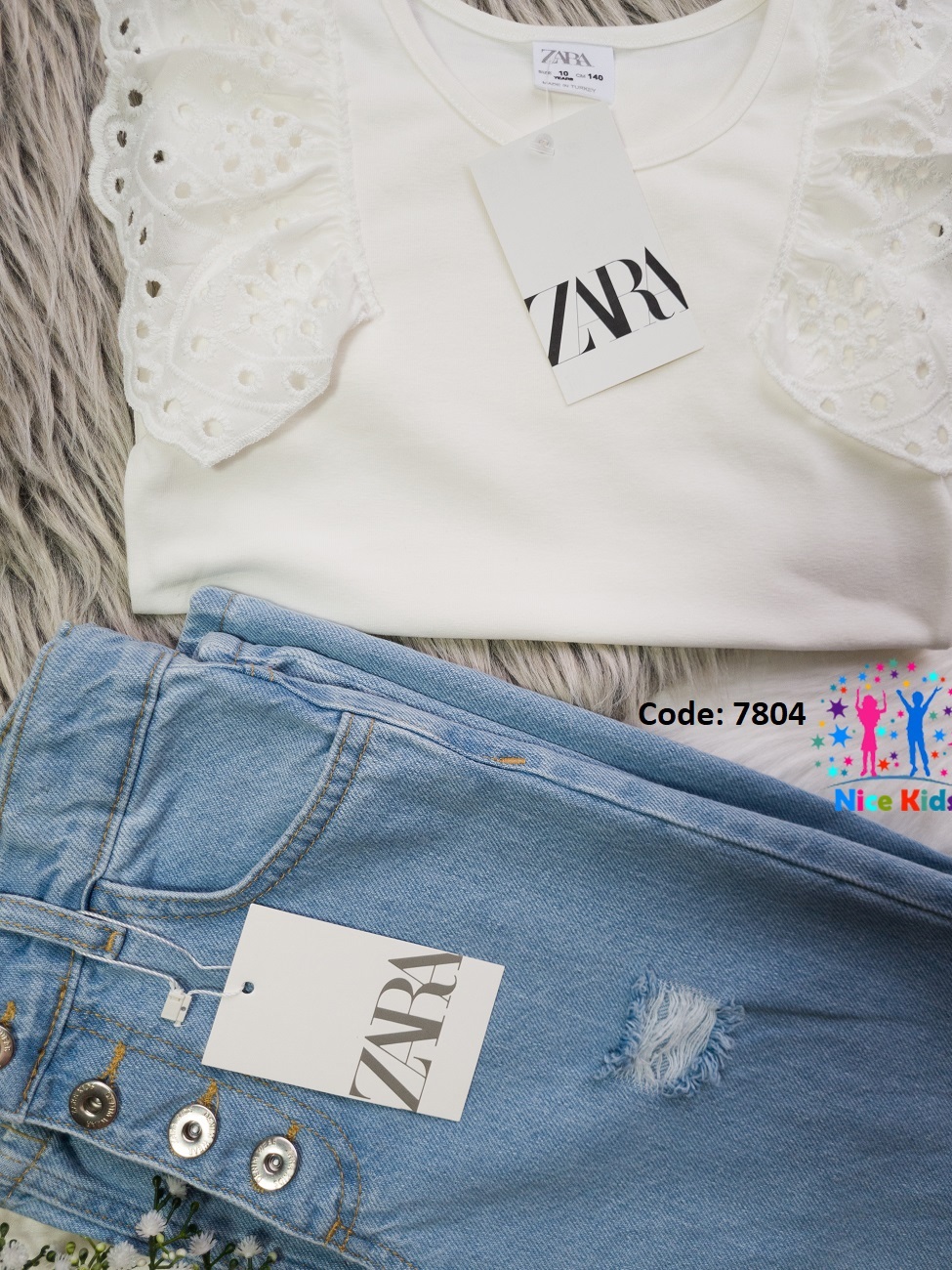 تصویر شماره 1 مربوط به بادی سفید آستین دار zara با کد 7804