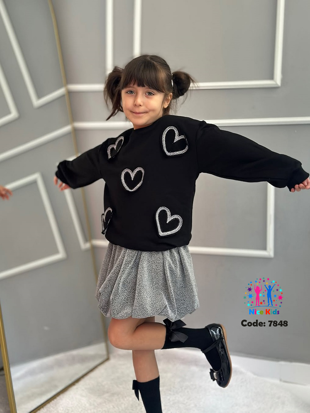 تصویر شماره 5 از ست بلوز و دامن دخترانه ترک