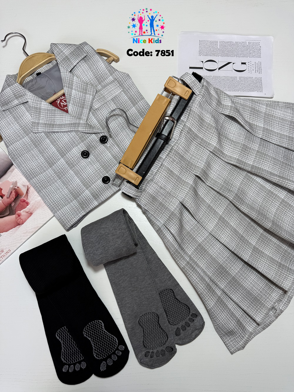 تصویر شماره 5 از ست سه تکه (جلیقه   دامن   کمربند) دخترانه