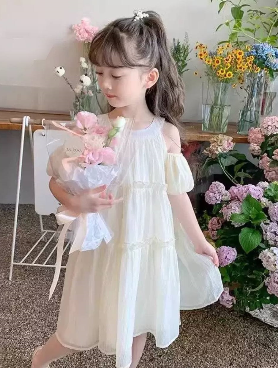 تصویر شماره 2 مربوط به سارافون دخترانه مجلسی با کد 7858