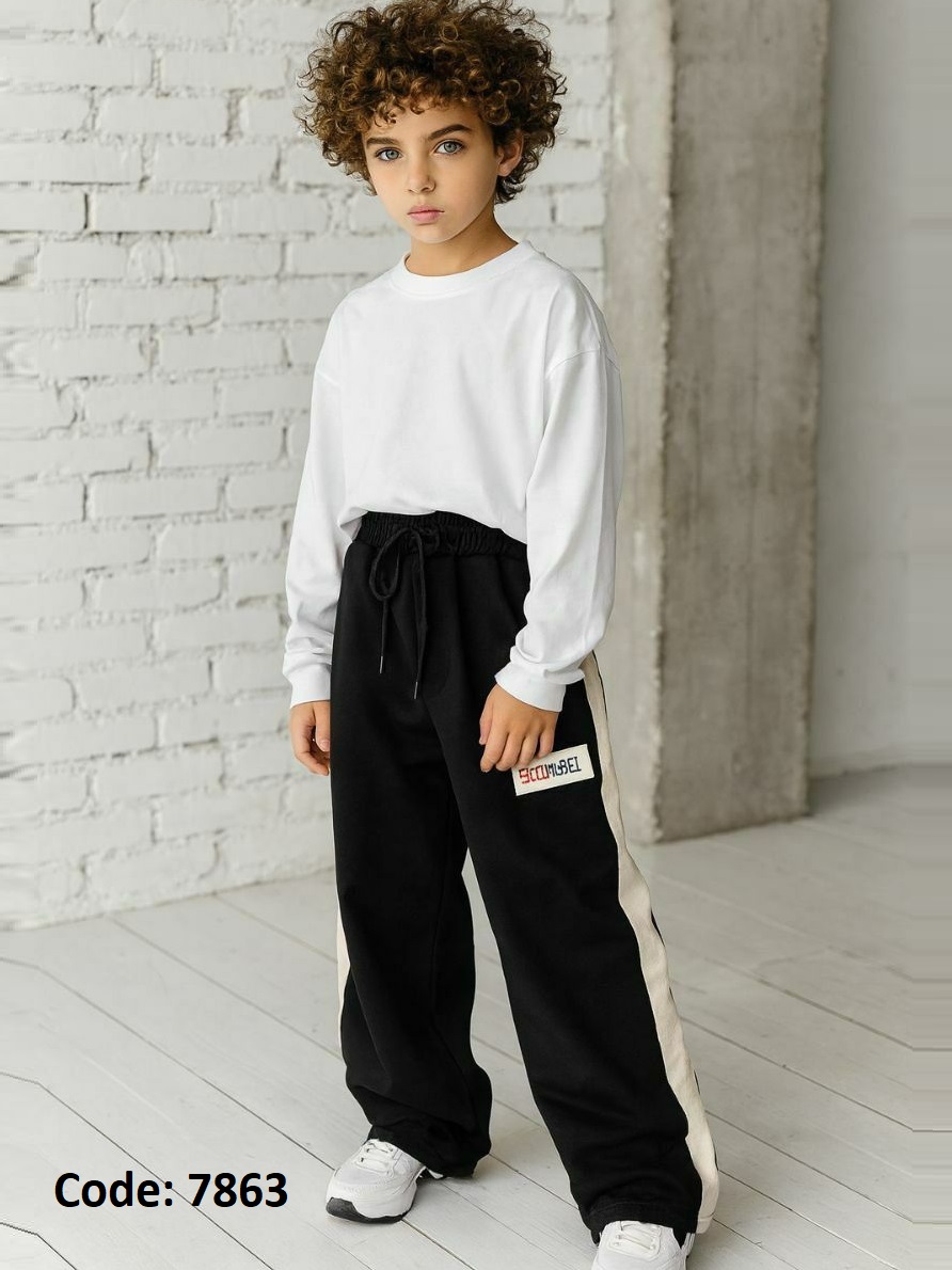 تصویر شماره 1 از شلوار اسپورت بچگانه تا نوجوان