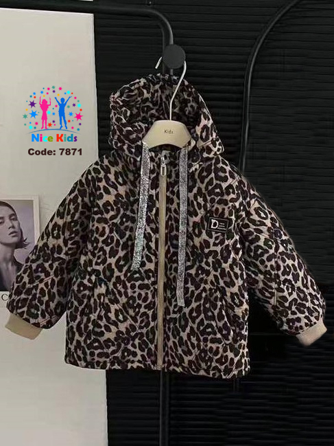 تصویر شماره 1 از کاپشن پلنگی